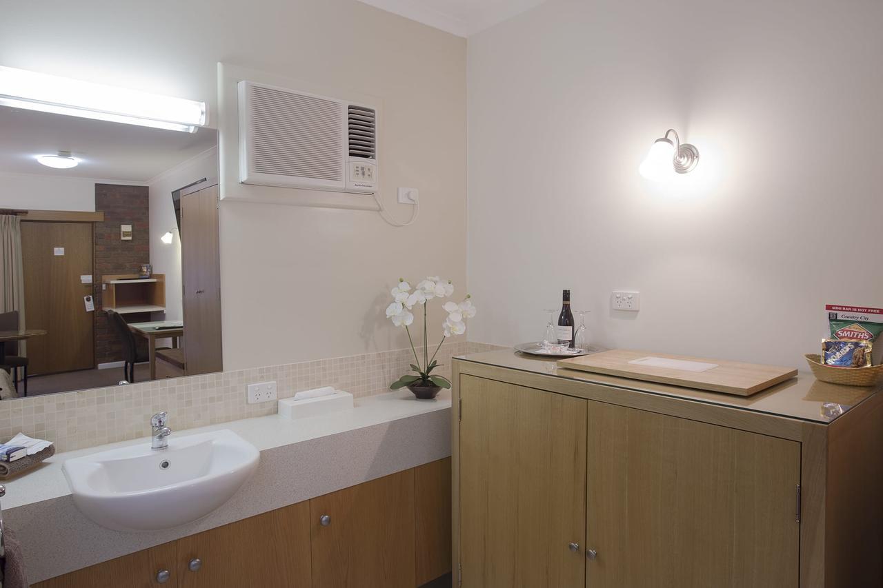 Horsham Country City Motor Inn Kültér fotó