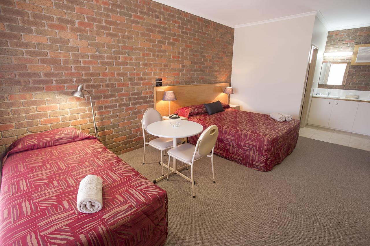 Horsham Country City Motor Inn Kültér fotó